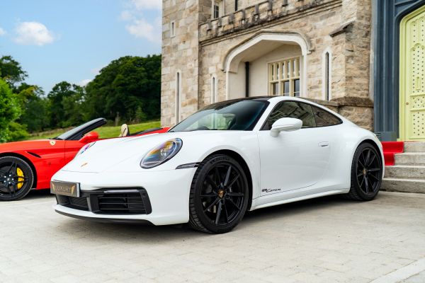 Porsche 911 Carrera 4x4 Vehicle - Porsche1
